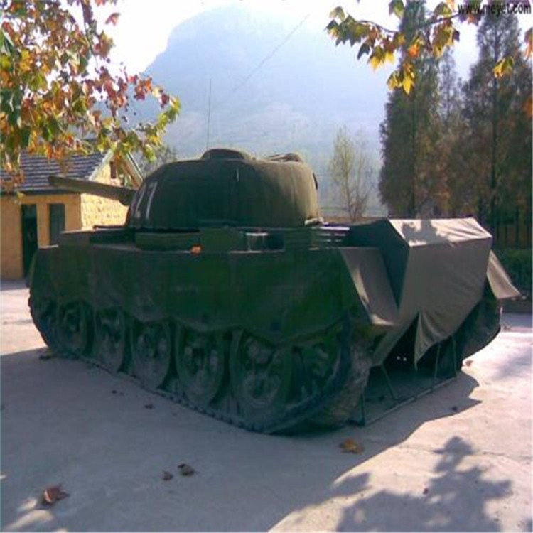 秀峰大型充气坦克